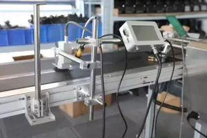 Impresora Industrial de Inyección de Tinta Térmica de Alta Resolución con Cabezal Deslizante